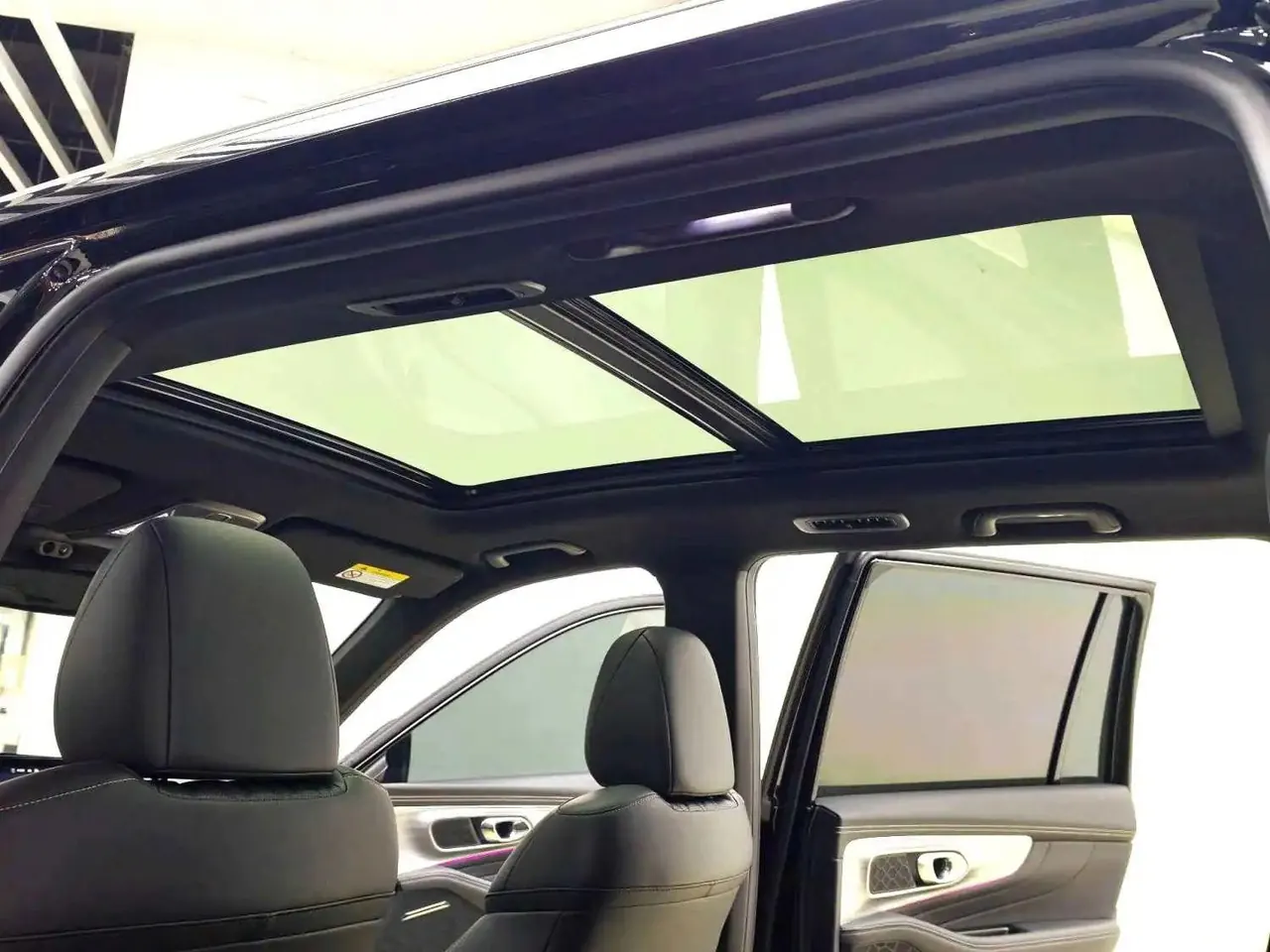 Chuanqi 2022 GS8 2.0TGDI Two-Drive Deluxe Zhilian Edition Seven-seat Automatic Gear 7