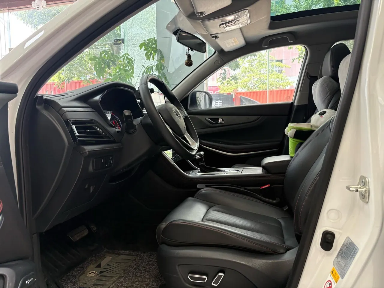 ChangAn 2023 CS75 1.5T Enjoy Premium Edition Automatic Gear 5