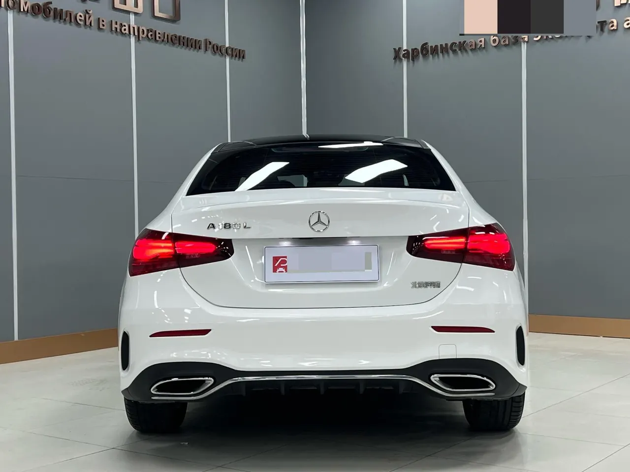 Mercedes Benz Class A 2023 A 180 L 1.3T automatic gear 5
