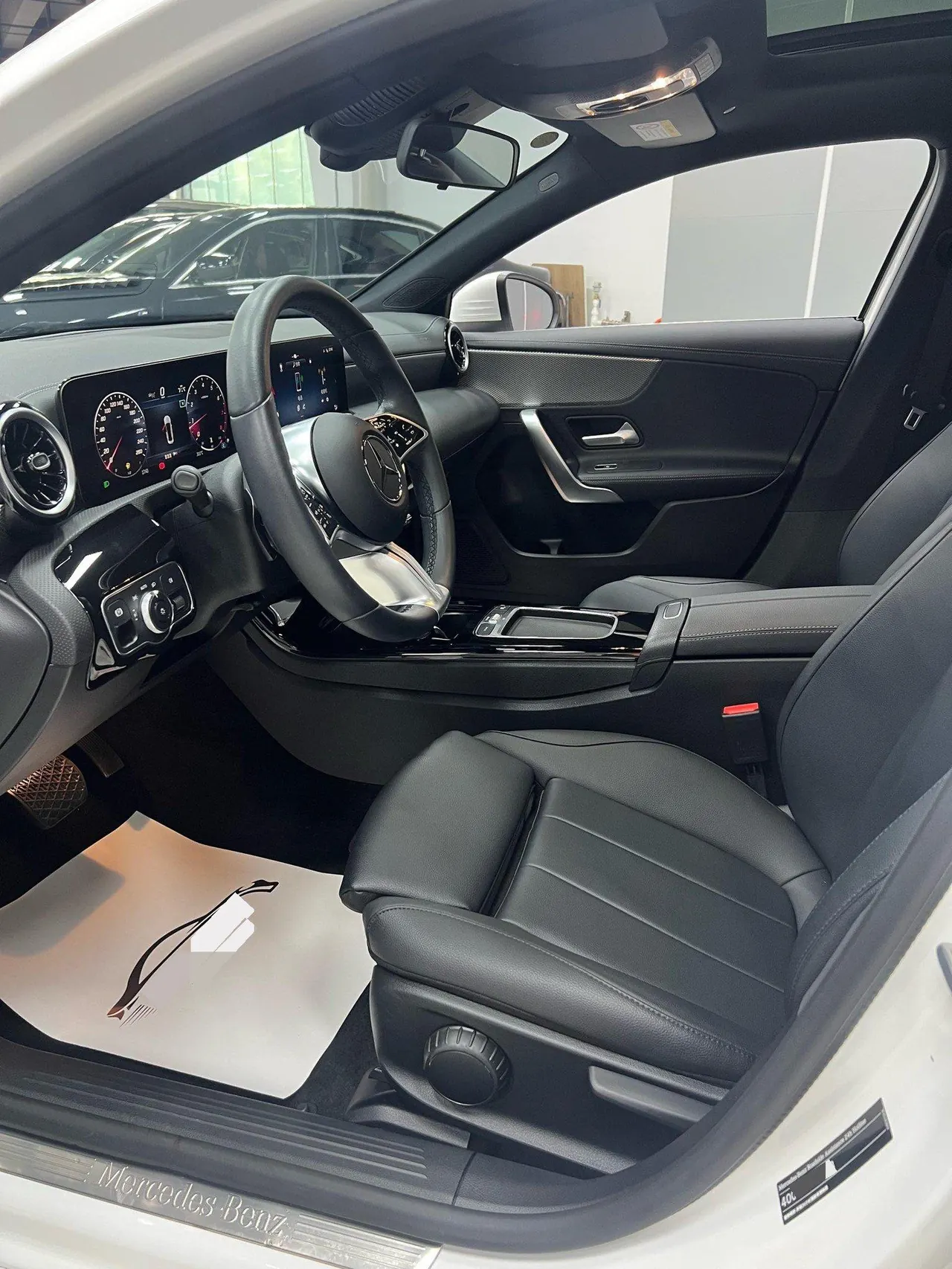 Mercedes Benz Class A 2023 A 180 L 1.3T automatic gear 7