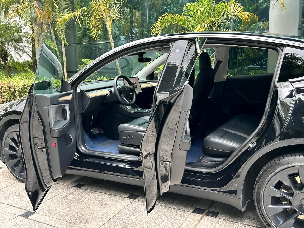 Tesla 2022 Model Y rear-wheel drive version automatic transmission 14