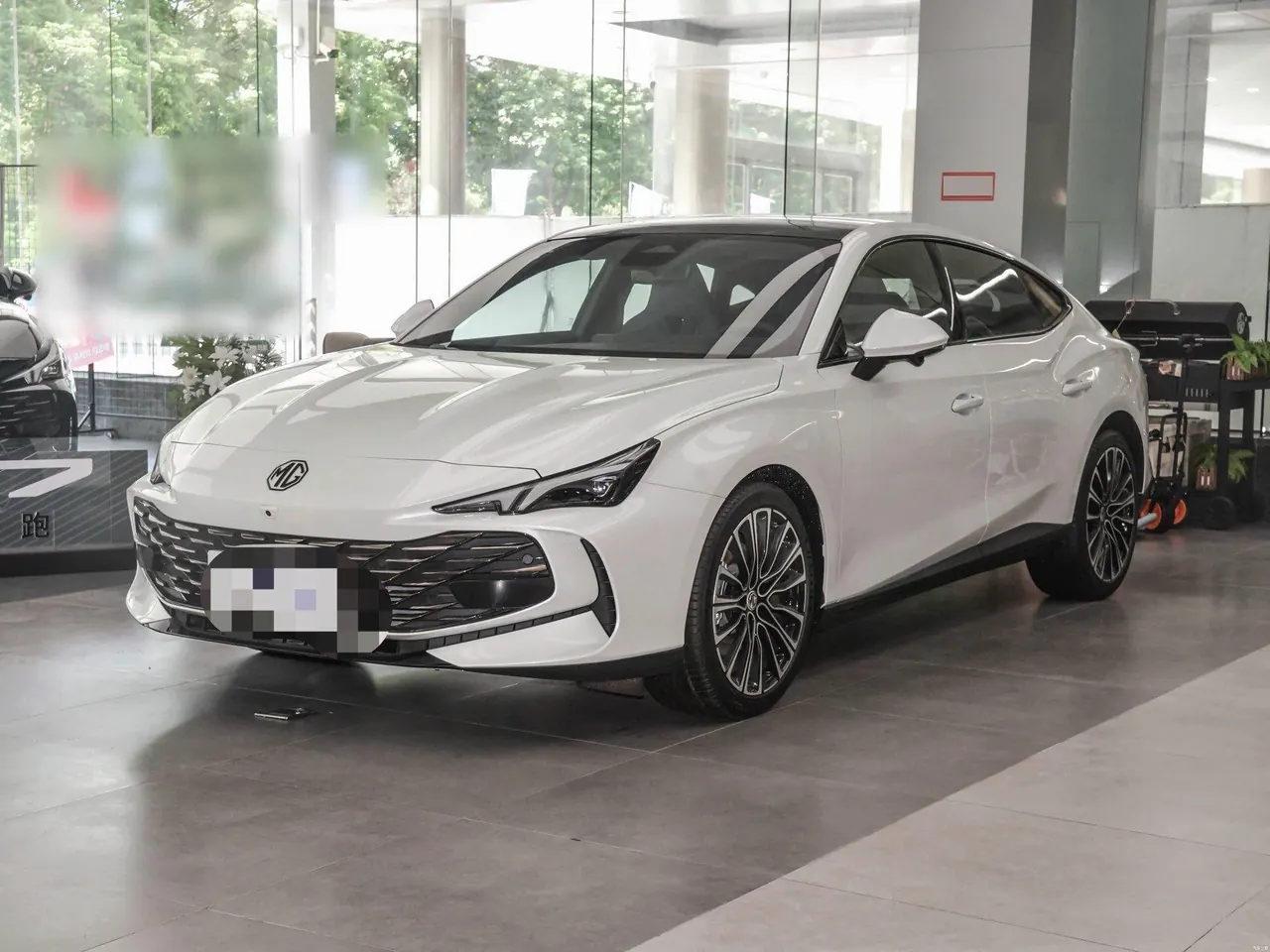Открыть галерею: MG 2023 MG7 1.5T to the United States elegant version of automatic gear