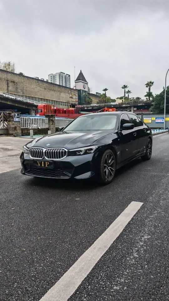 Open image lightbox: BMW 3 Series 2023 320Li 2.0T M Sports Suit Automatic Gear