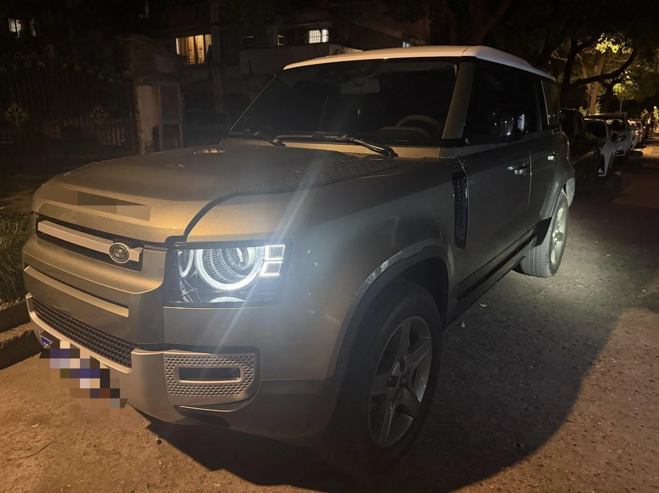 Land Rover Guard (Imported) 2020 Guard 110 3.0T P400 HSE Automatic Gear - View 1