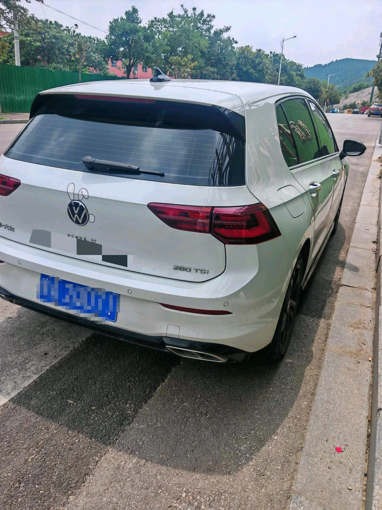 Volkswagen 2023 Golf 8 R-Line 1.4TSI 280TSI Lite (Modified) Automatic Gear 3