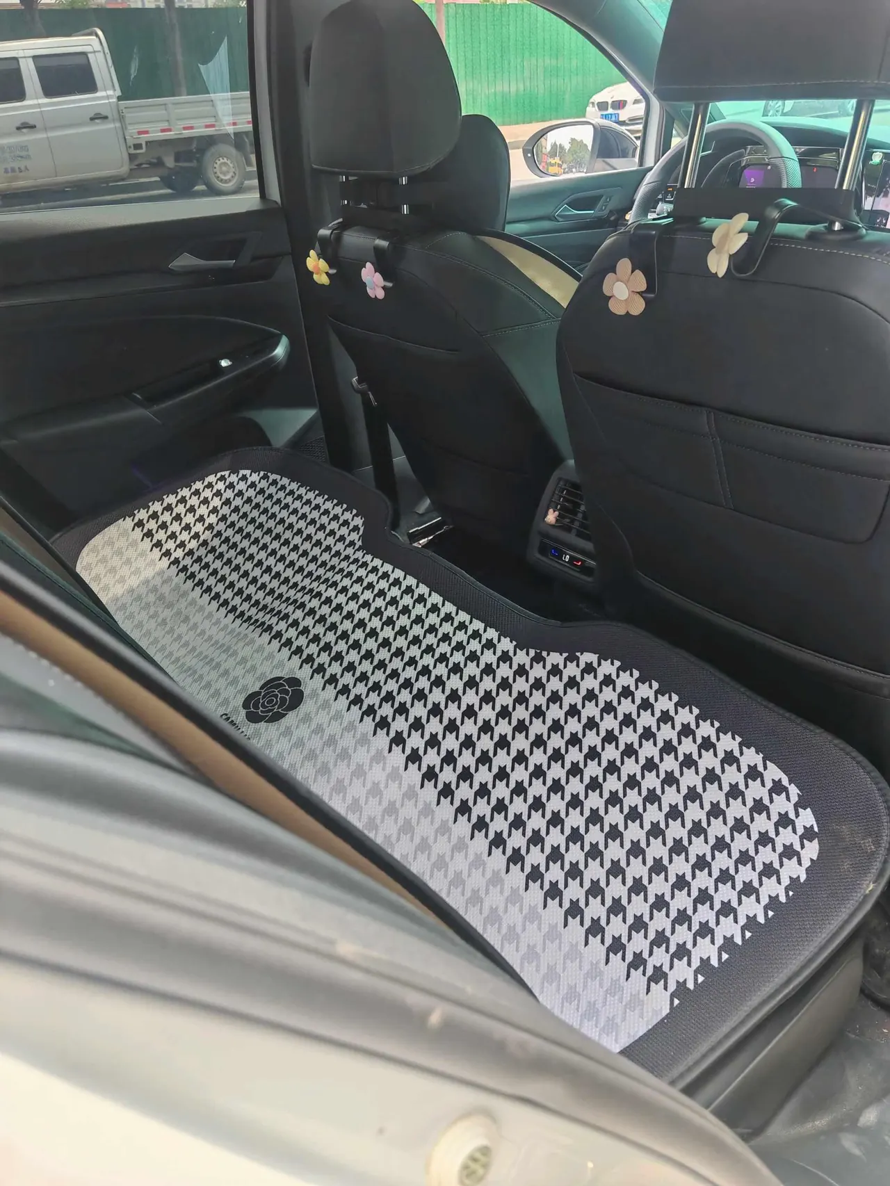 Volkswagen 2023 Golf 8 R-Line 1.4TSI 280TSI Lite (Modified) Automatic Gear 6