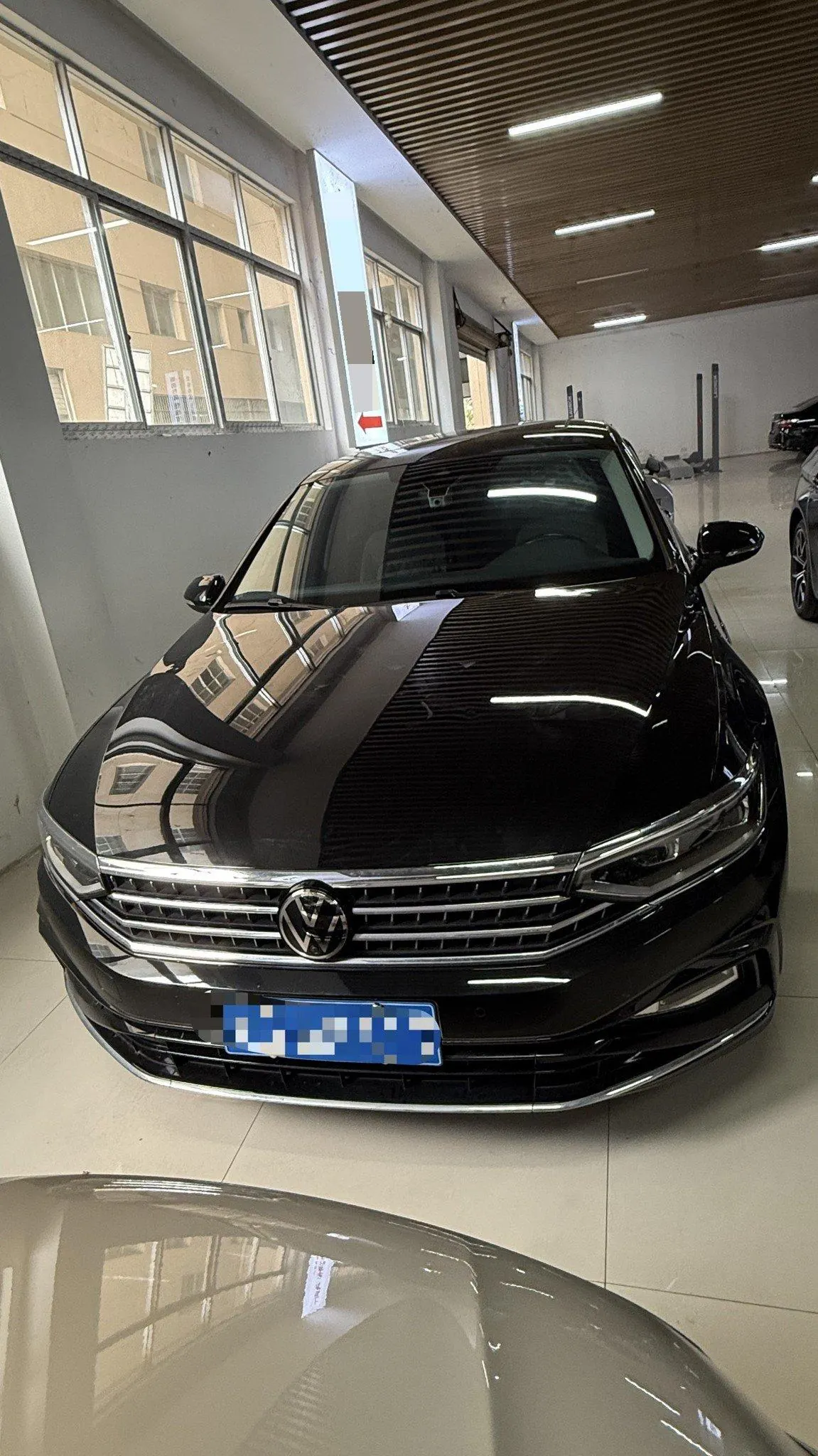 Volkswagen 2023 Magotan 2.0TSI 380TSI 2 million Commemorative Flagship Automatic Gear 2