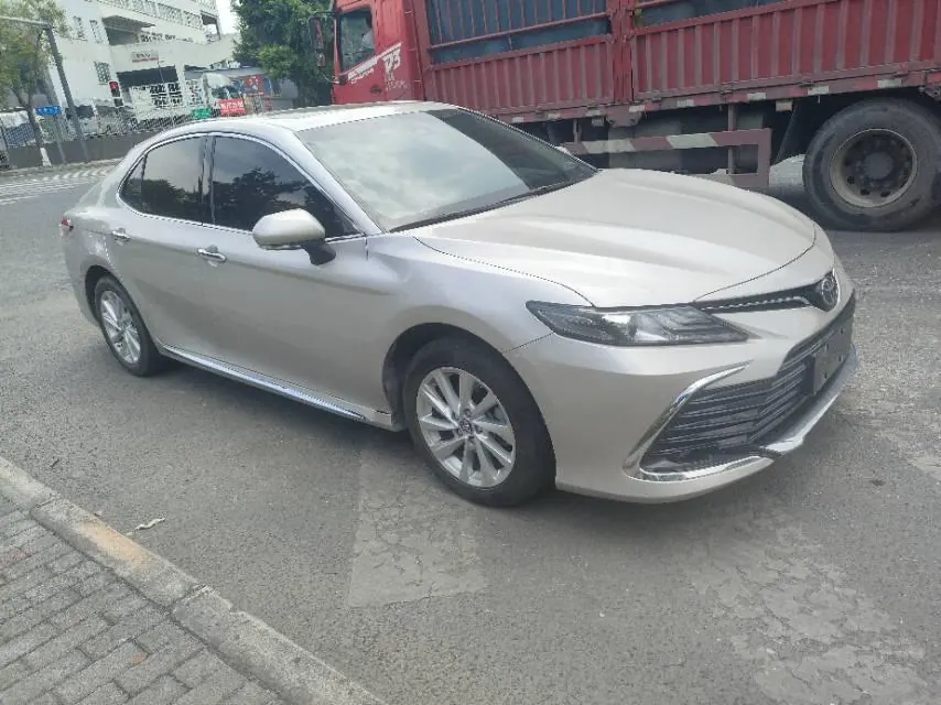 Toyota 2023 Camry 2.0G Stepless Deluxe Edition Automatic Gear 3