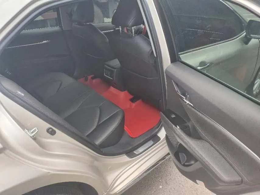Toyota 2023 Camry 2.0G Stepless Deluxe Edition Automatic Gear 8