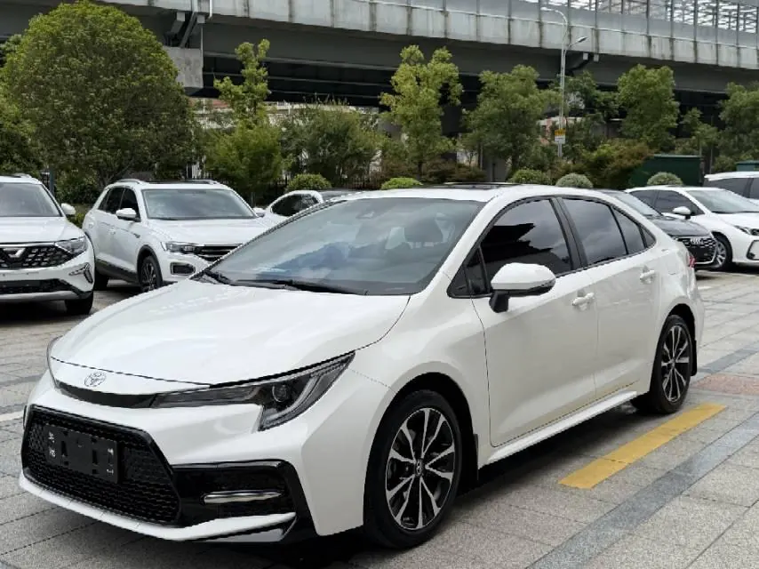 Toyota 2022 Lei Ling 1.2T Stepless 185T Sports Edition Automatic Gear - View 1