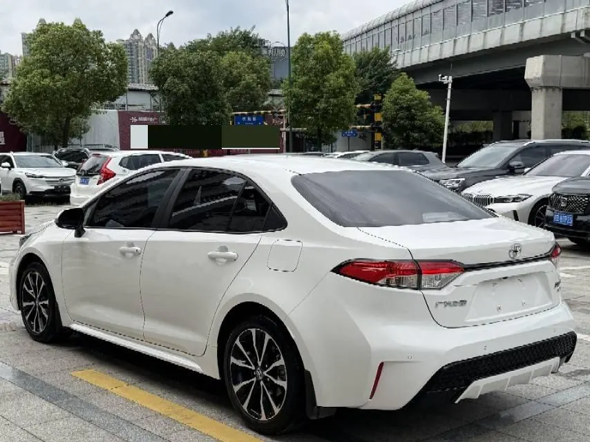 Toyota 2022 Lei Ling 1.2T Stepless 185T Sports Edition Automatic Gear 7