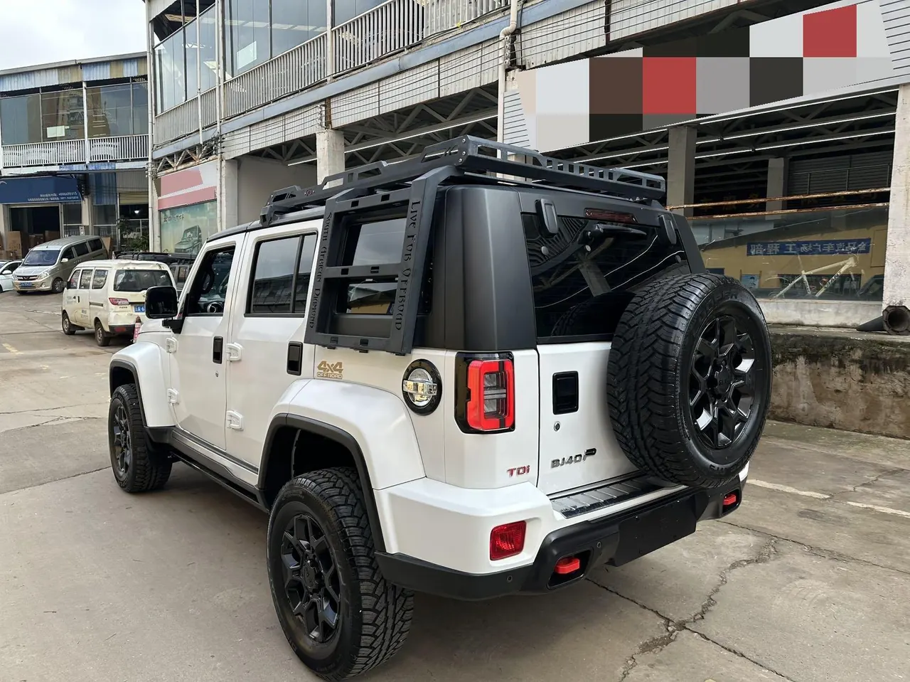 Beijing 2023 BJ40 2.0D Four-wheel Drive Blade Hero Edition Chivalrous Automatic Gear 5