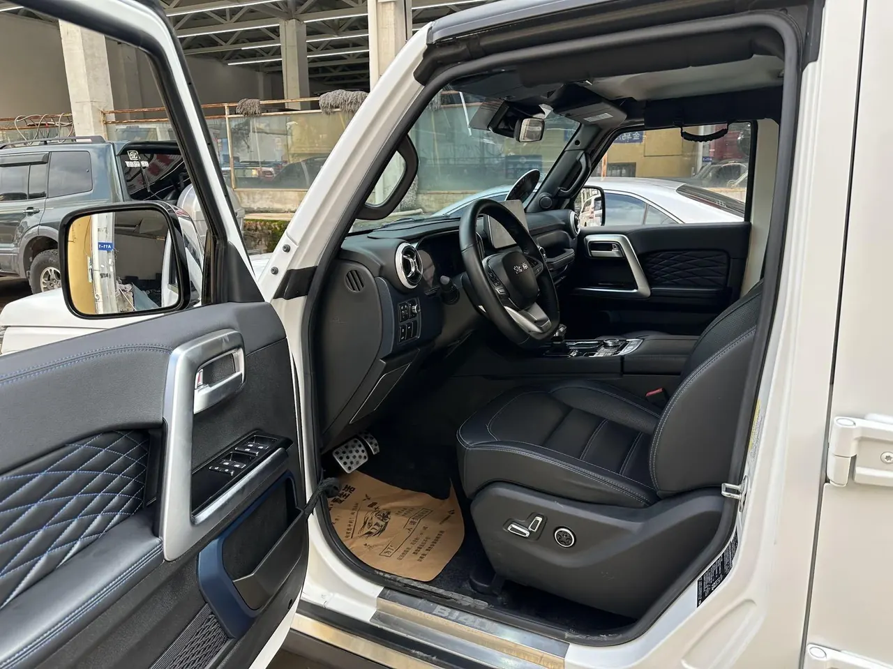 Beijing 2023 BJ40 2.0D Four-wheel Drive Blade Hero Edition Chivalrous Automatic Gear 8