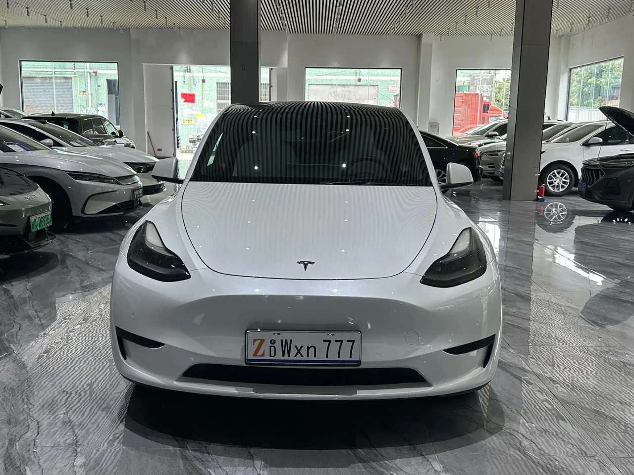 Tesla 2022 Model Y rear-wheel drive version automatic transmission 2