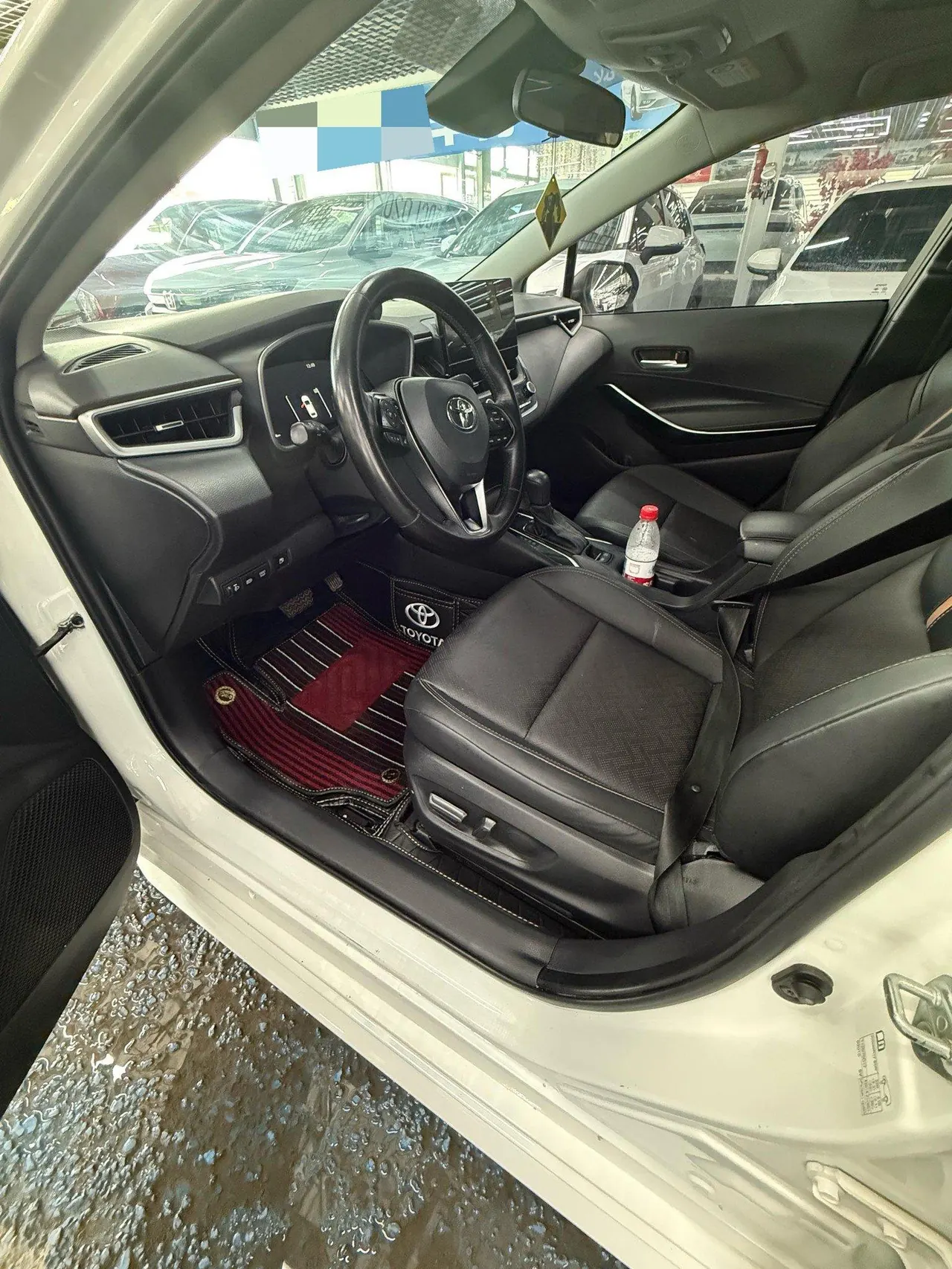 Toyota 2023 Lei Ling Shuangqing 1.8 Stepless Intelligent Electric Hybrid Sports Edition Automatic Gear 3