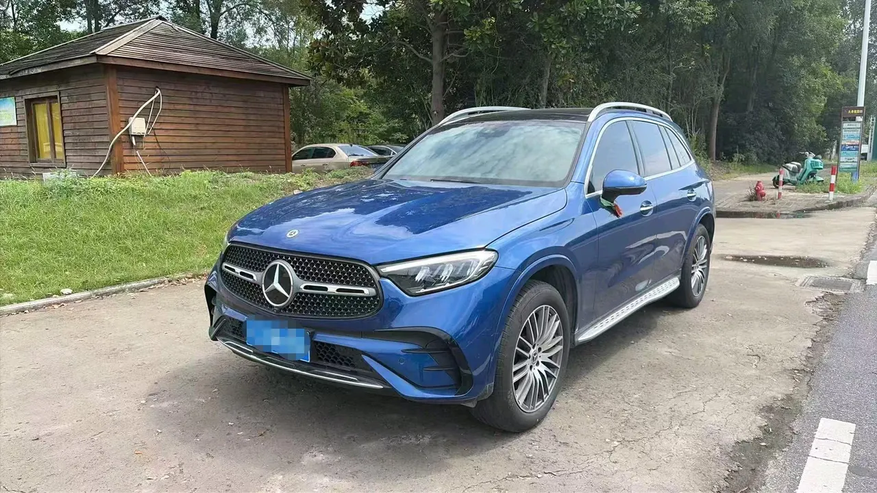 Mercedes Benz 2024 GLC 300 L 4MATIC 48V 2.0T dynamic 5-seat automatic gear - View 1