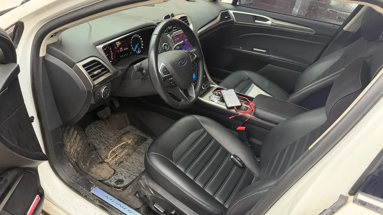 Ford 2020 Mondeo 1.5T EcoBoost 180 Fashion Automatic 3