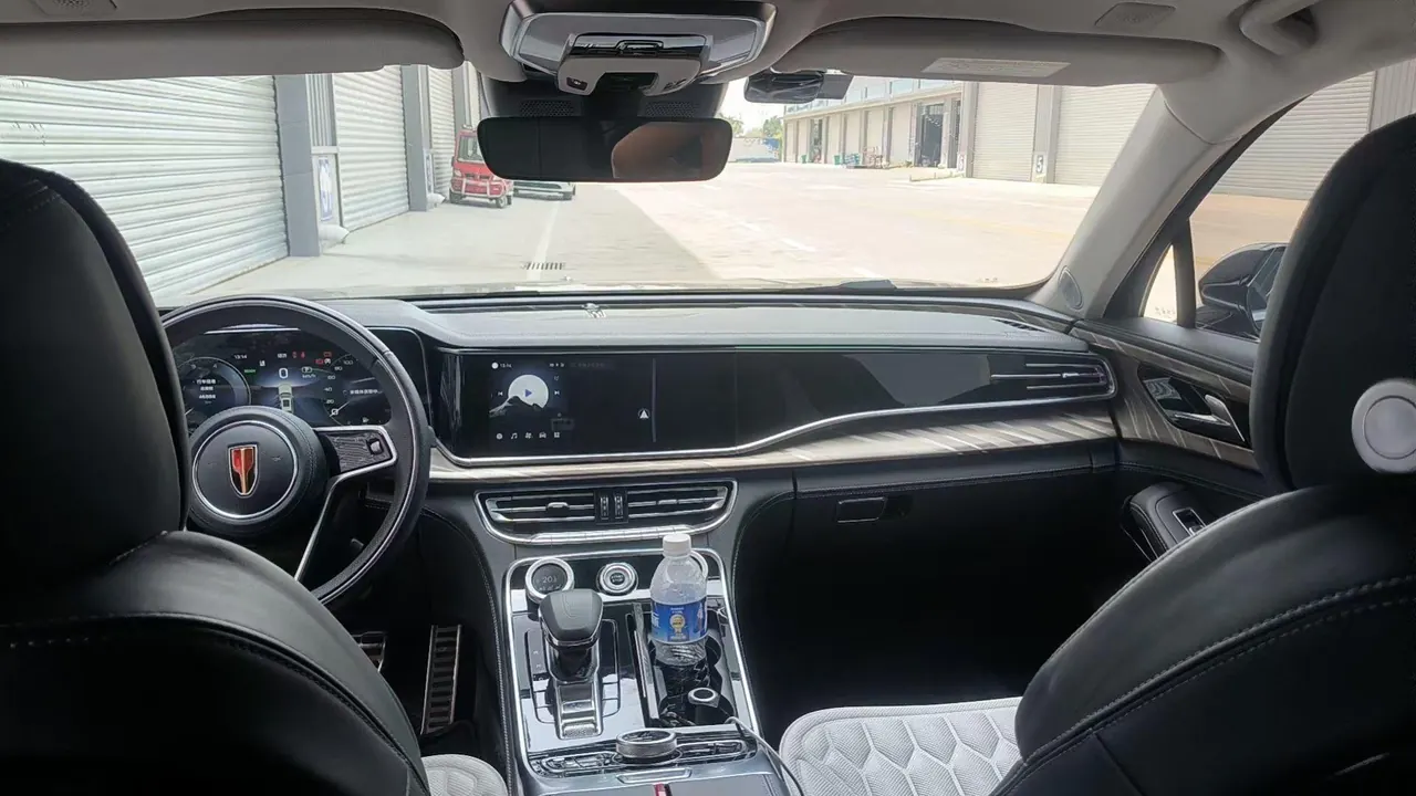 HongQi 2020 H9 48V 2.0T Zhilian Flag Edition Automatic Gear 7
