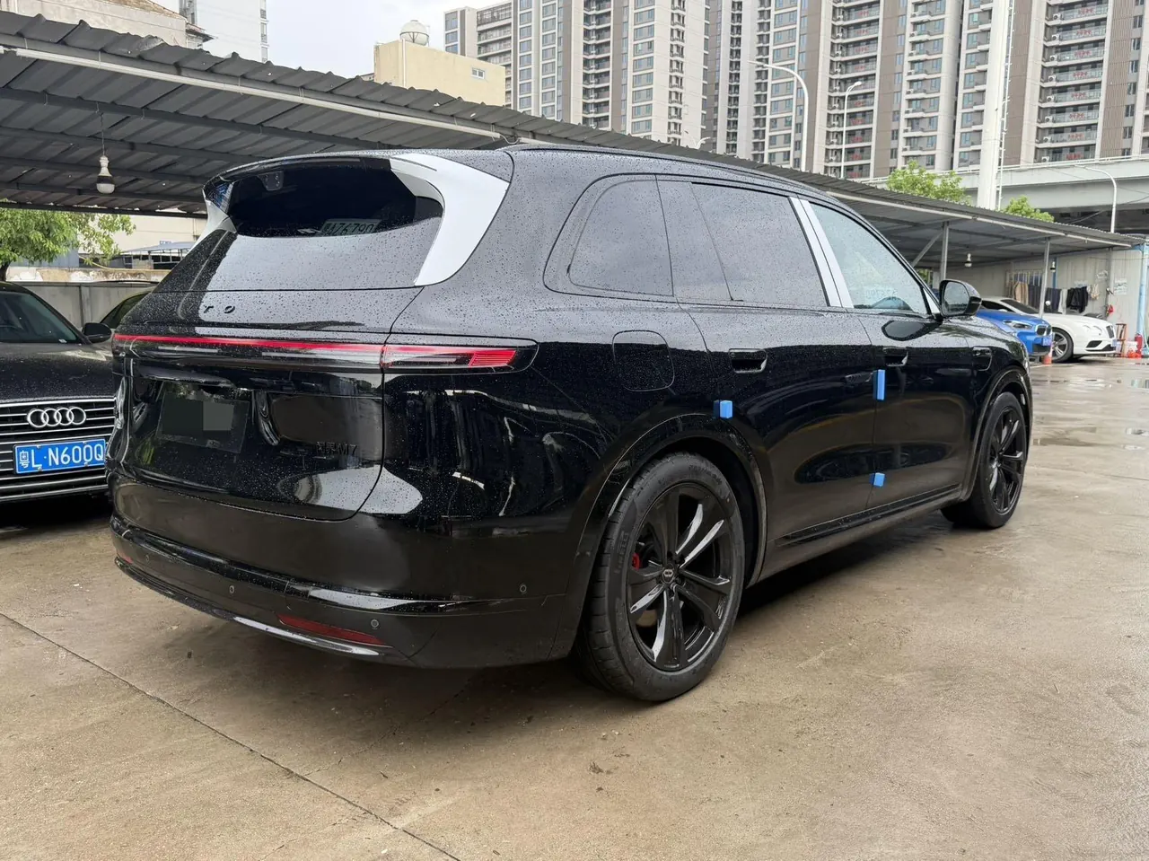 AITO 2026 AITO M7 extended range Ultra 4-wheel drive version 6 seats (192-line laser Radar) automatic gear 9