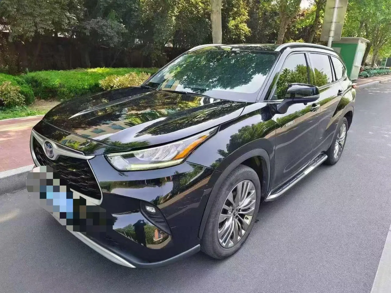 Toyota 2022 Highlander 2.0T 380T 4-wheel drive premium version 7-seat automatic gear - View 1