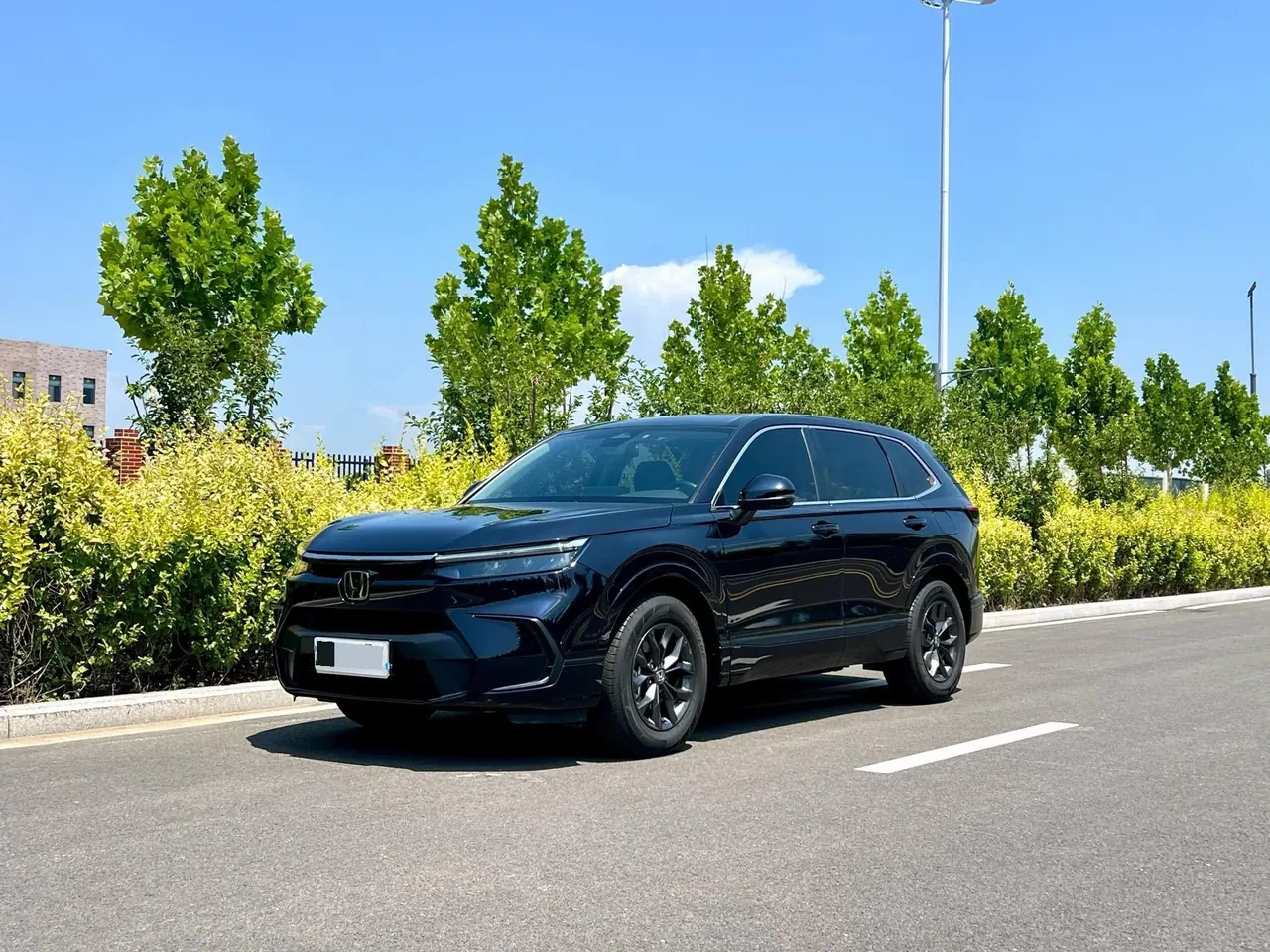 Honda 2025 Hao Ying 1.5T Stepless 240TURBO Two-Drive Deluxe Edition 5-seat Automatic Gear - View 1