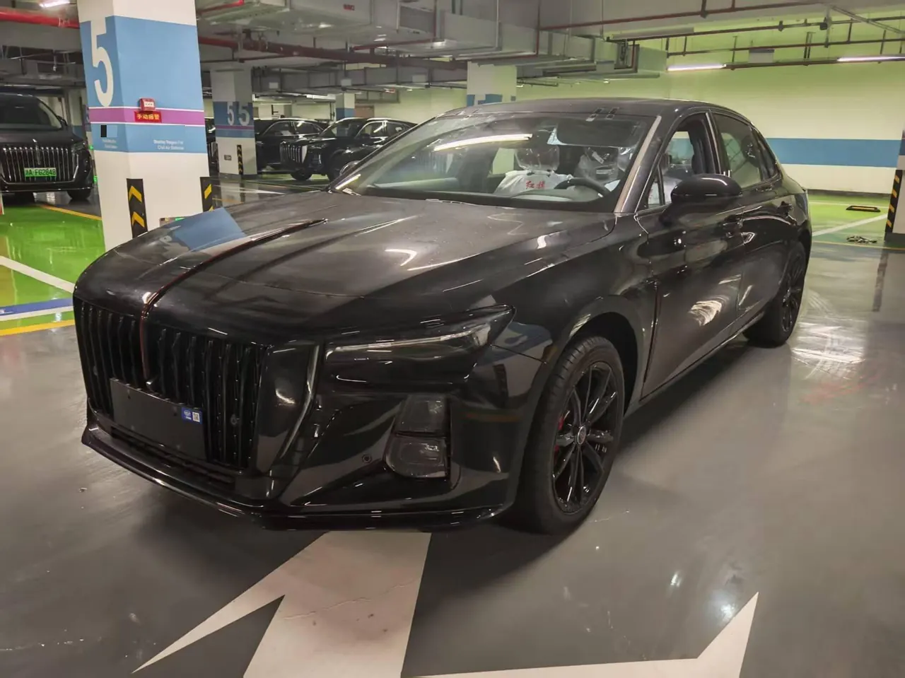 HongQi 2025 H5 2.0T Xuan Ying Edition Automatic Gear - View 1