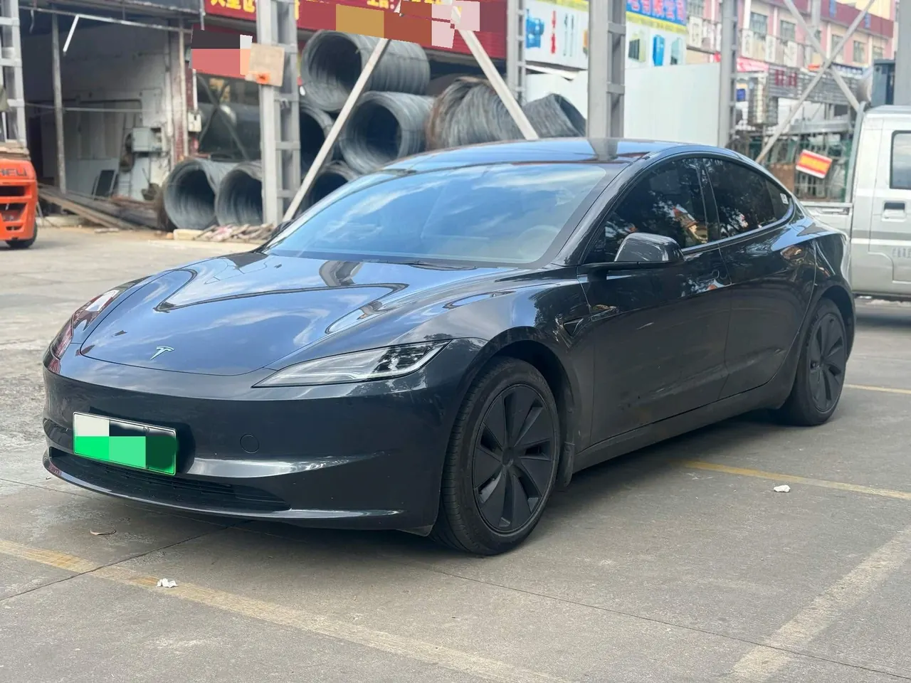 Tesla 2023 Model 3 Rejuvenation Edition Rear Wheel Drive Automatic Transmission - View 1