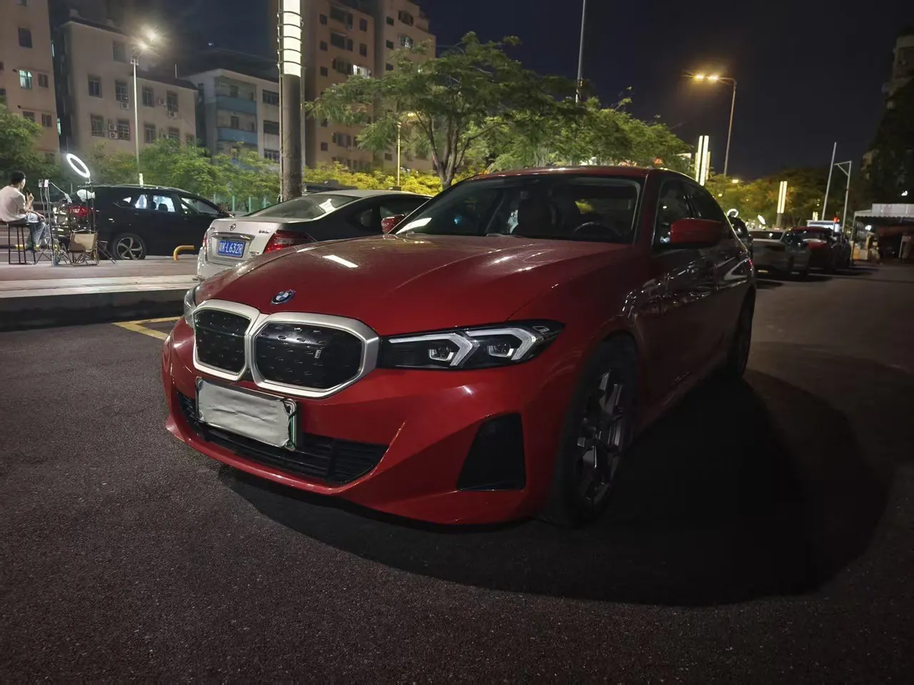 BMW 2022 i3 eDrive 35L automatic gear - View 1