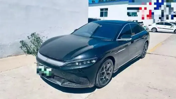 BYD 2022 Han Chuangshi 715KM precursor flagship automatic gear - View 1