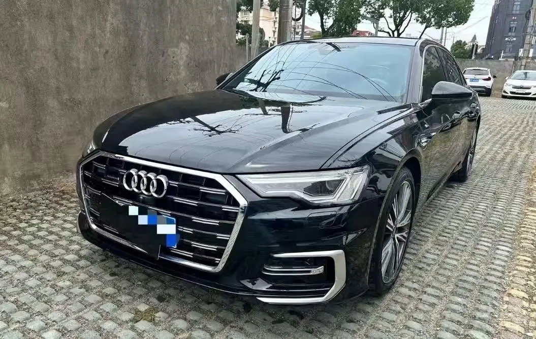 Audi 2024 A6L 2.0TFSI 45TFSI Quattro Selected Dynamic Automatic - View 1