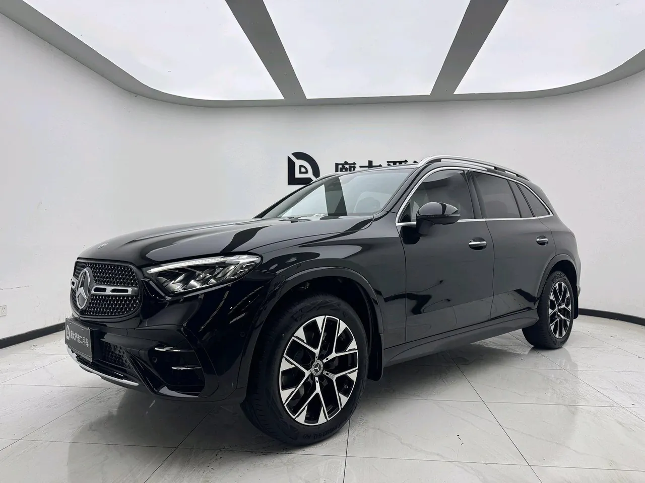 Mercedes Benz 2024 GLC 260 L 4MATIC 48V 2.0T Luxury 5-seat (Modified) Automatic Gear - View 1
