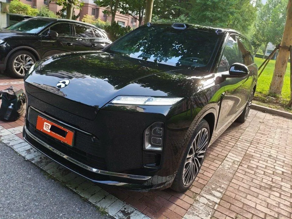 NIO 2026 ES8 6‑Seater Executive Signature Edition Automatic Transmission - View 1
