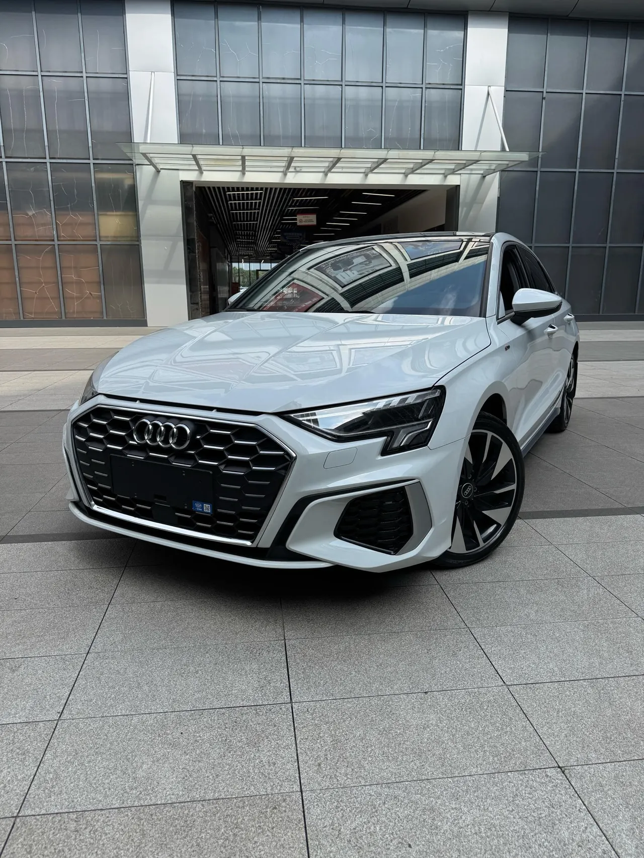 Audi 2024 A3L Limousine 1.4TFSI 35TFSI Fashion Sports Automatic - View 1
