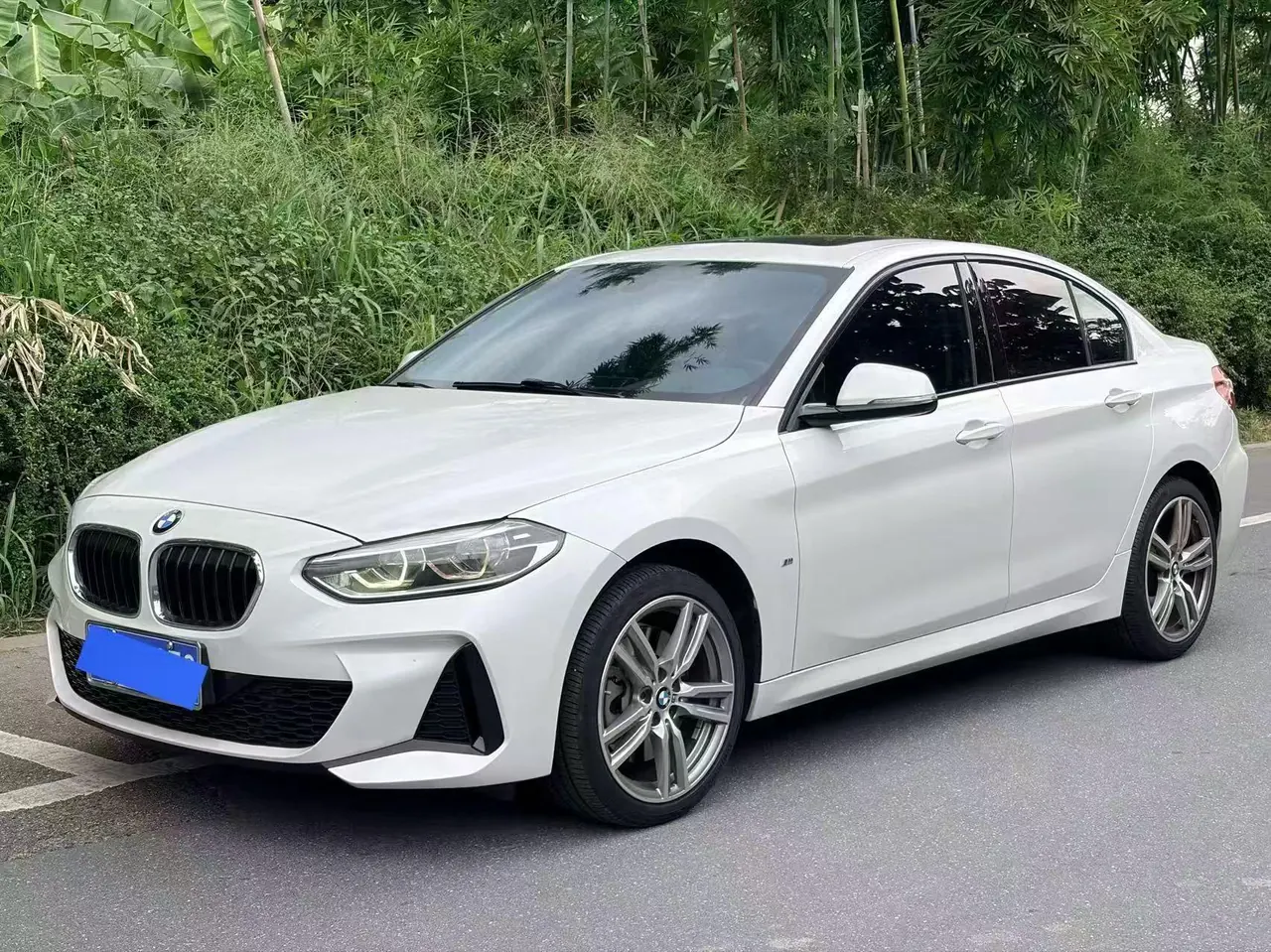 BMW 1 Series 2020 125i 2.0T Leading M Sports Suit Automatic Gear - View 1