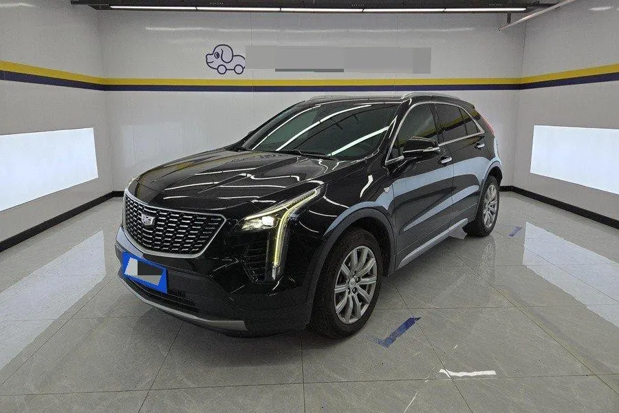 Cadillac 2020 XT4 2.0T 28T Two-Drive Luxury Automatic Gear - View 1