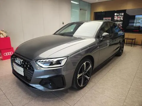 Audi A4L 2024 40 TFSI Deluxe Dynamic - View 1