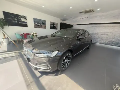 Volvo S90 2024 B5 Zhiyi Deluxe Edition - View 1