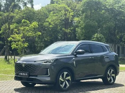 ChangAn CS55 PLUS 2024 3rd Generation 1.5T DCT Distinguished Model - View 1