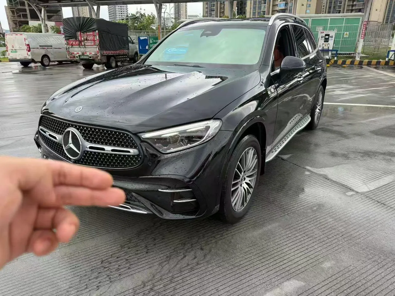 Mercedes Benz 2024 GLC 300 L 4MATIC 48V 2.0T Dynamic 7-seat (Modified) Automatic Gear - View 1
