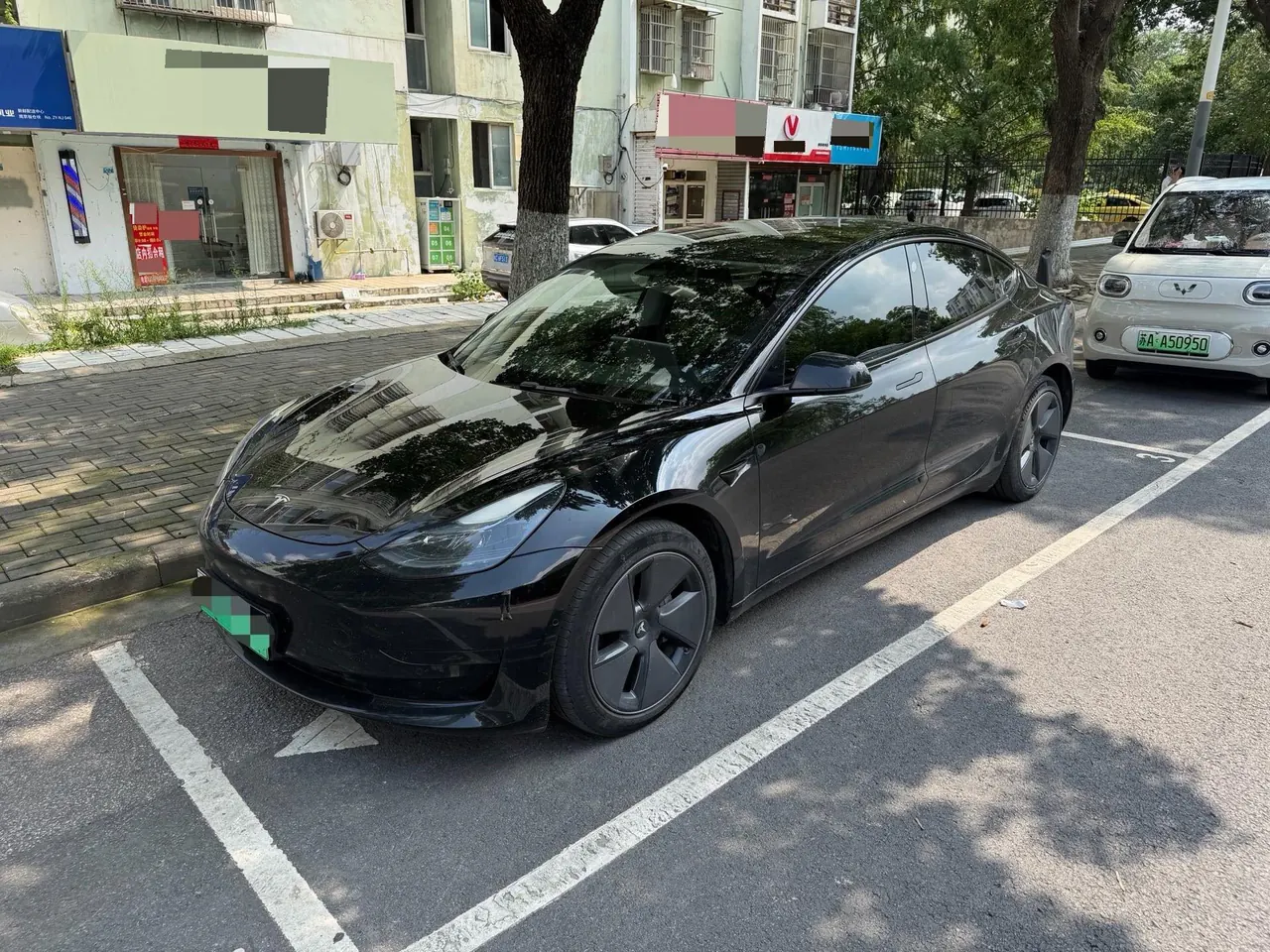 Tesla 2022 Model 3 rear-wheel drive version of automatic transmission - View 1