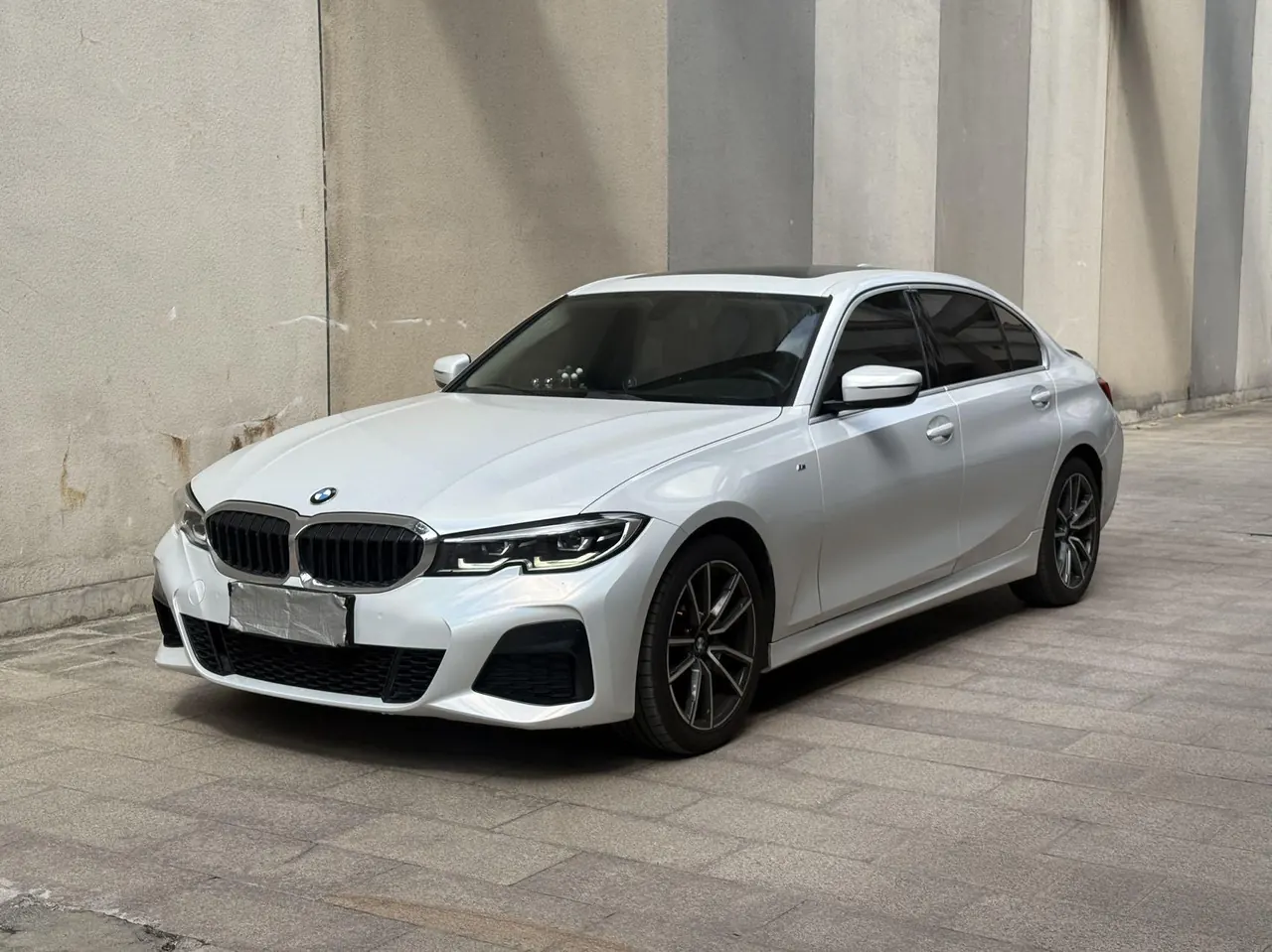 BMW 3 Series 2021 320Li 2.0T M Sports Suit Automatic Gear - View 1