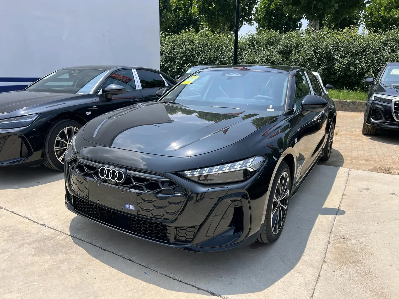 Audi 2026 A5L 2.0T Sports Edition Automatic - View 1