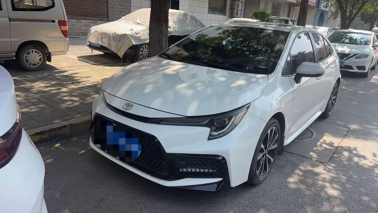 Toyota 2022 Lei Ling 1.2T Stepless 185T Sports Edition Automatic Gear - View 1