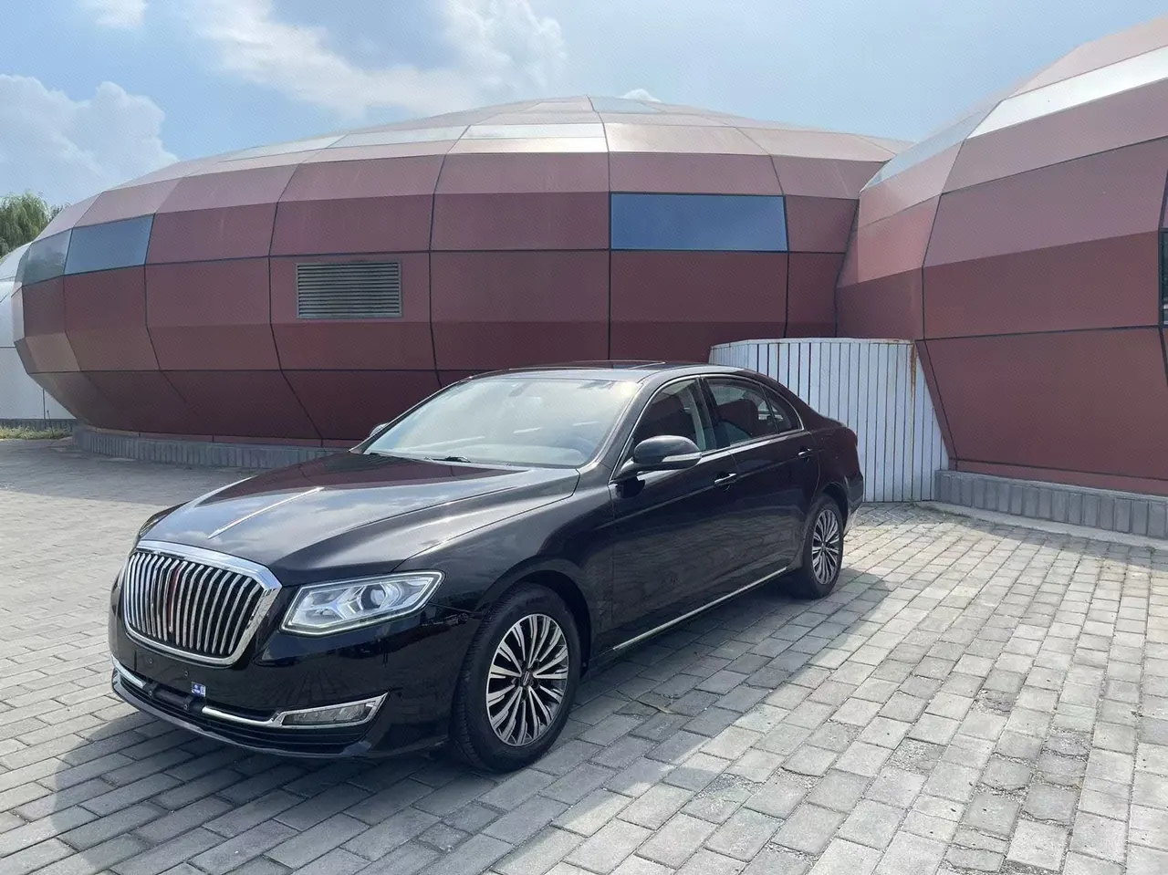 HongQi 2021 H7 1.8T 35T Comfort Edition Automatic Gear - View 1