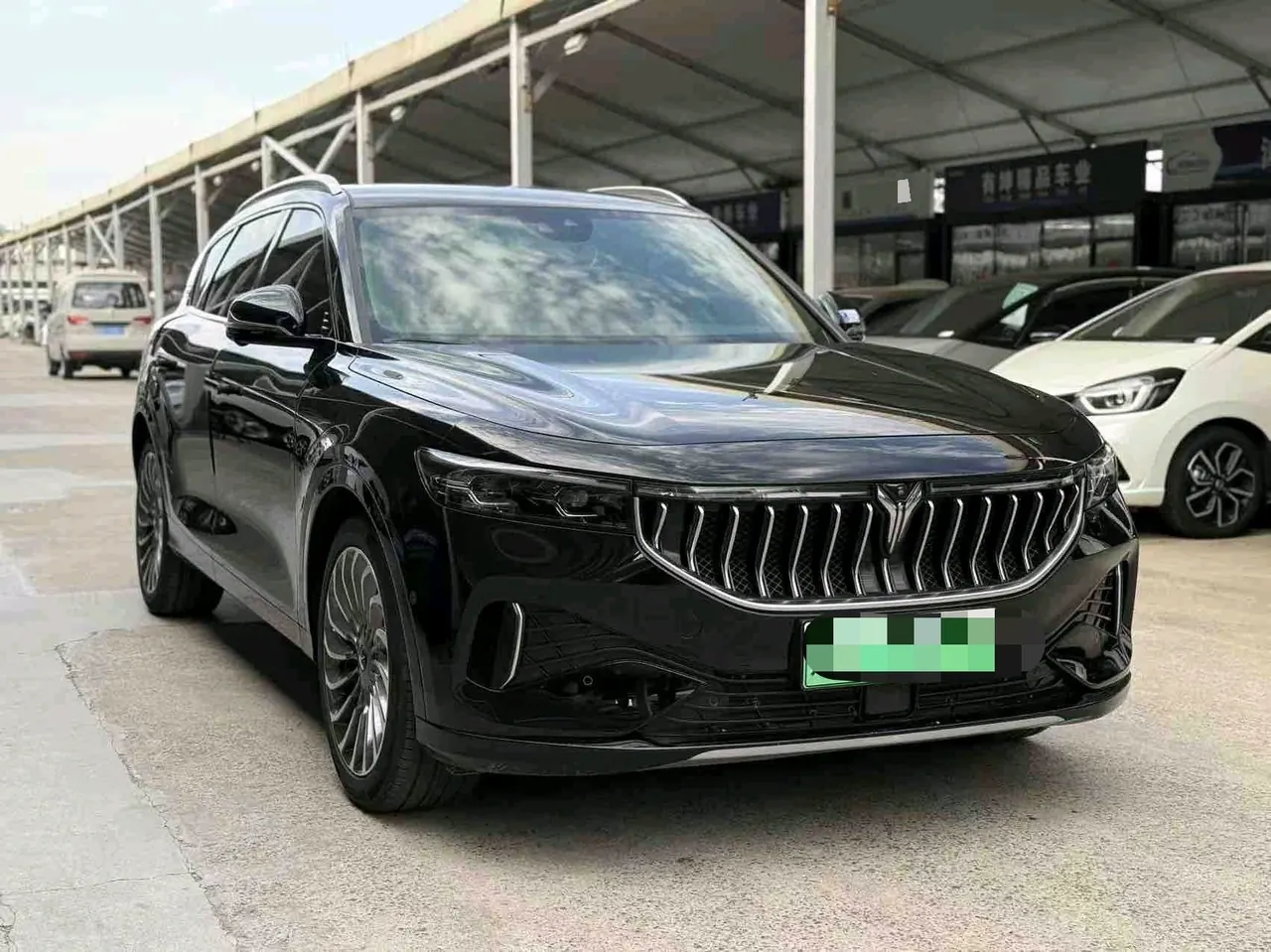 Voyah 2023 FREE four-wheel drive long endurance extended version of automatic gear 5