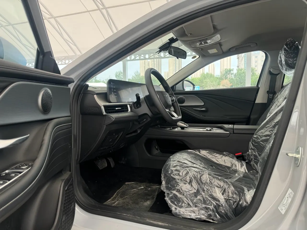 Chery 2024 Fengyun A8 1.5T 127 Wind-by-Wind Edition Automatic Gear 5