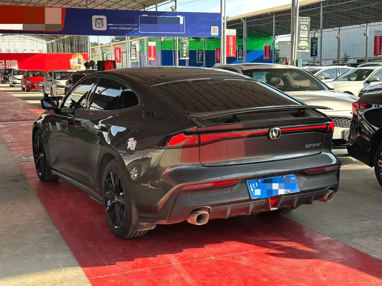 ChangAn 2023 UNI-V 1.5T honorable automatic gear 3