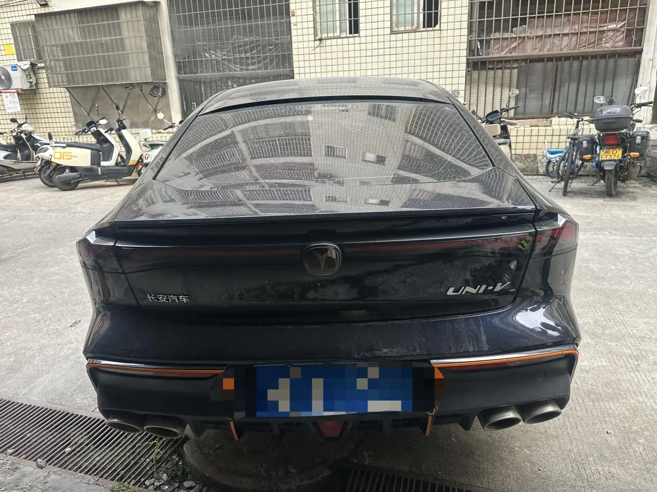 ChangAn 2023 UNI-V 1.5T Sports Edition Automatic 5