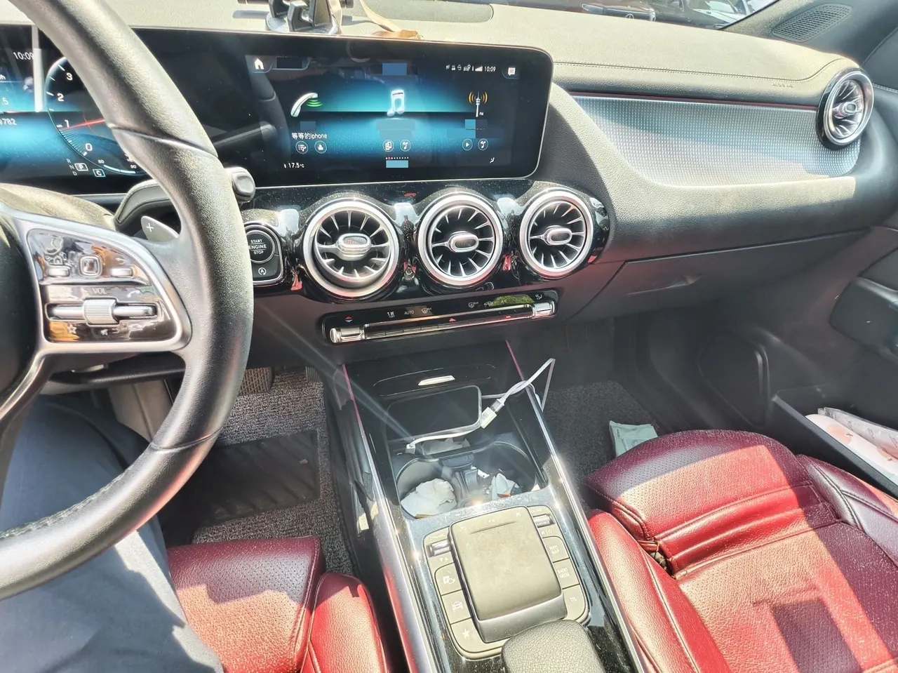 Mercedes Benz 2020 GLA 200 1.3T automatic gear 4