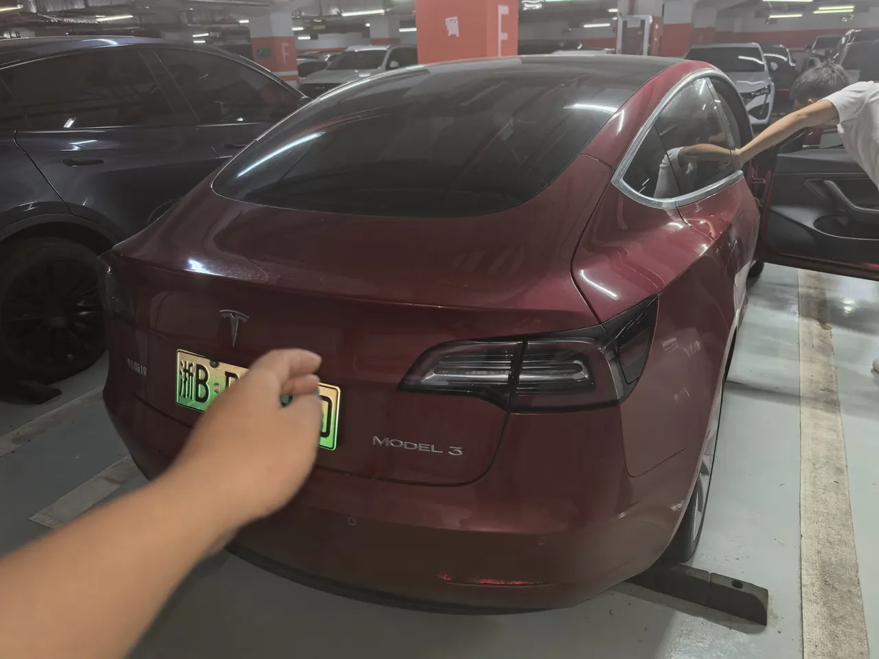 Tesla 2020 Model 3 long endurance rear wheel drive version (modified) automatic gear 5